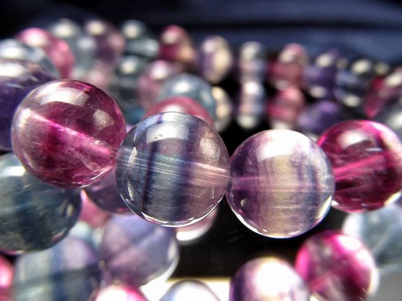 AA レインボーフローライト ブレスレット 11.5mm-12mm×17珠前後 シックな色味のMIXカラー トリカラーフローライトの珠も 天才の石 アメリカ産