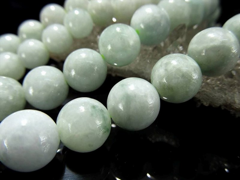 翡翠 ミャンマージェイド 10mm珠 一連破格 約38-40cm 極上 天然石 ビーズ パワーストーン ミャンマー産 rn-p パワーストーン 天然石