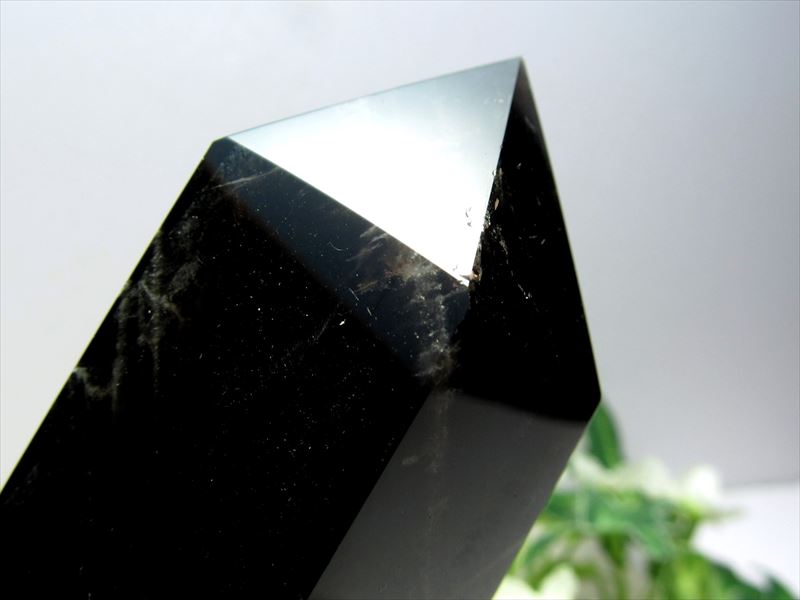 4A 黒水晶 モリオン ポイント 高さ94mm 重さ224g 強力な邪気払い 浄化の黒い水晶 迫力満点 結晶の塊 一点もの チベット産 パワーストーン 天然石