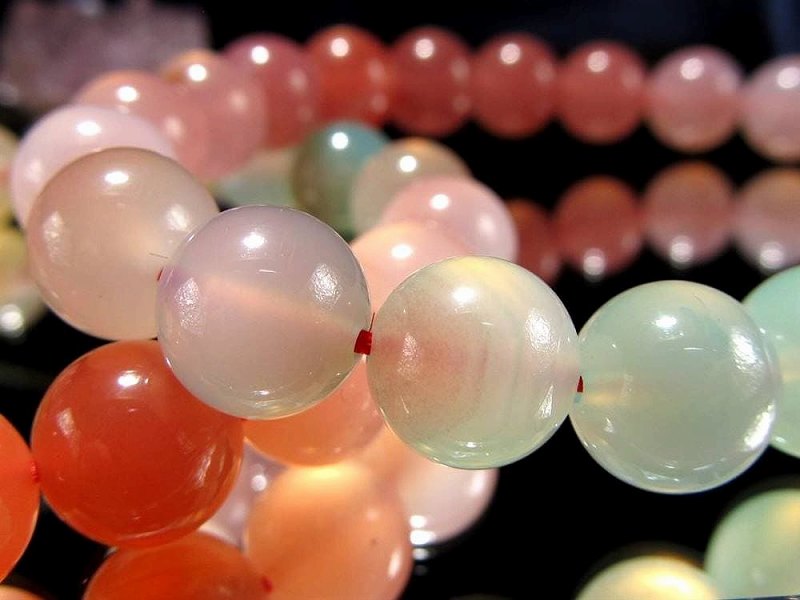【ソルトソースアゲート ブレスレット】9.5mm-10mm×20珠前後 女性に人気 パステルカラーグラデーション 近年流通の人気レア瑪瑙 穏やかな家族関係を築く石【中国 四川省 塩源県産】