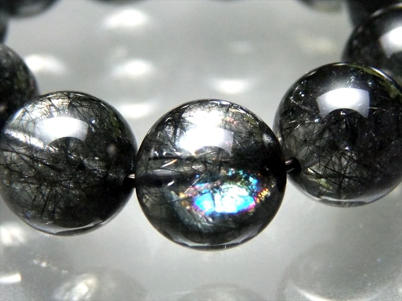 力強いウルフヘアー&虹 5A ブラックウルフヘアールチル ブレスレット 11.5mm-12mm×17珠 最強勝ち運ルチル・ビジネス運の向上に ブラジル産