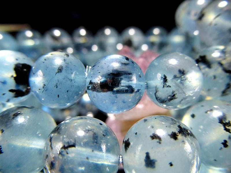 個性的見た目の人気天然石 AA+ ブラックトルマリンインアクアマリン ブレスレット 7.5mm×25珠前後 3月誕生石 幸せな結婚の象徴 程よい透明感 ブラジル産