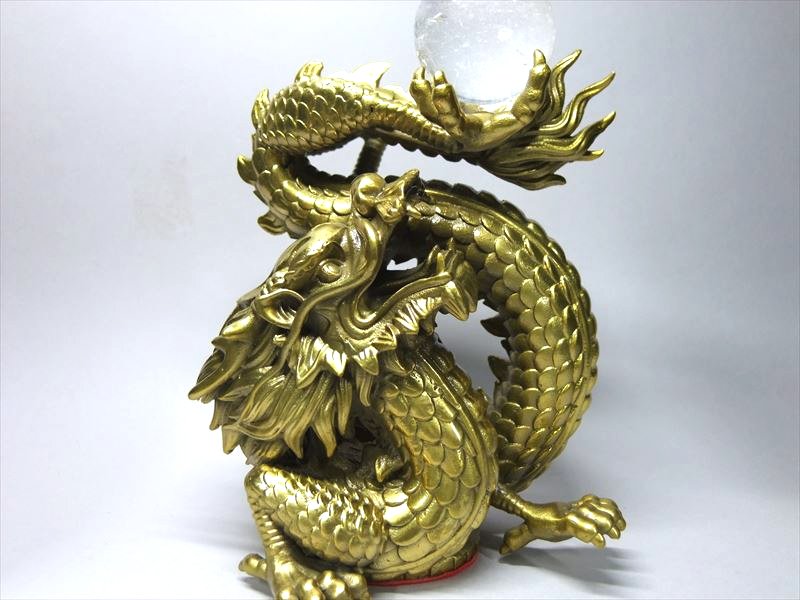 皇帝の象徴の五本爪龍 五本爪 龍神 水晶丸玉付き置物 幅110mm前後 天然水晶丸玉 直径約38mm-40mm 付き 大吉開運 ドラゴン 願いが叶う龍玉持ち inmy