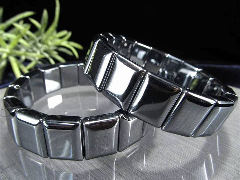 テラヘルツ鉱石 バングルブレスレット Sサイズ W=16mm×17珠 プレートカット シンプルデザイン 話題の 高純度 テラヘルツ 鉱石 2026年 検査機関にて検査済み
