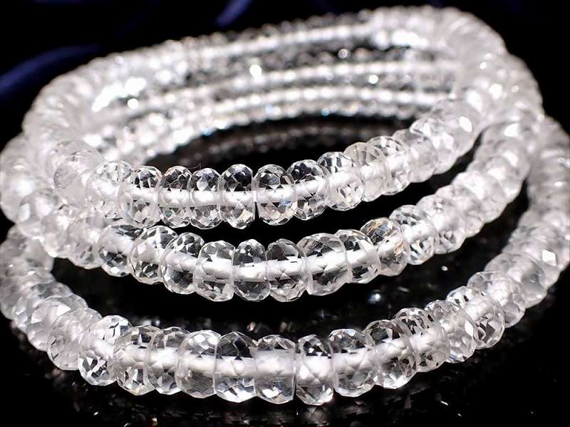 超透明宝石質 宝石質ペタライト 葉長石 ボタンカット ブレスレット 幅約3.5mm-4mm ネガティブなエネルギーを浄化 別名 天使の石 ブラジル産