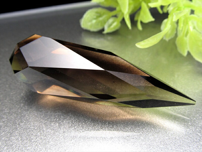 透明感抜群 スモーキークォーツ ペアシェイプカット型 専用台座付 直径20mm 重さ29.5g 魔除け・厄除けのお守りに 茶水晶 一点物 ブラジル産 hos