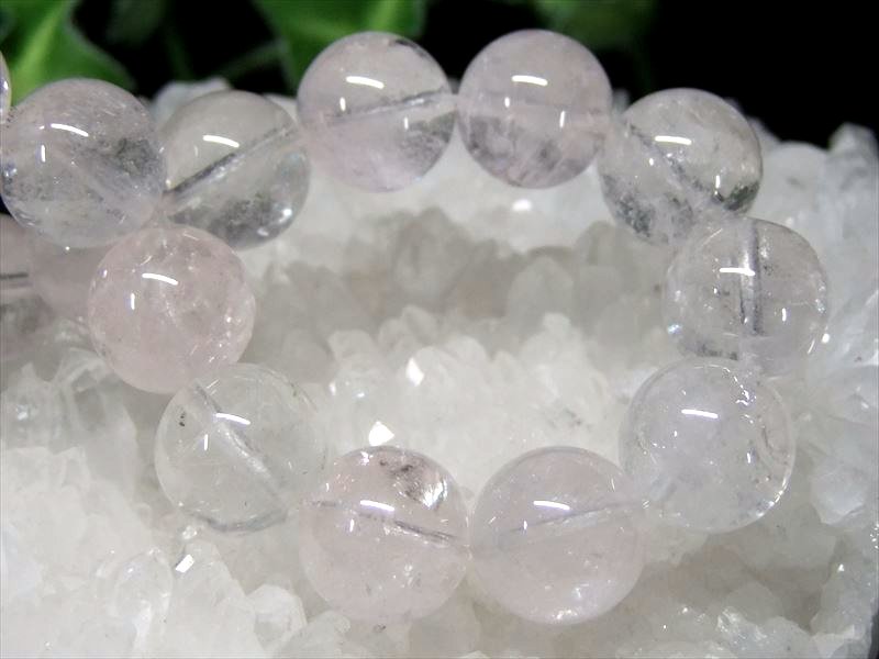 激レア・ほんのりピンク 4A ピンクダンビュライト ブレスレット 12mm×17珠 入手困難 強い浄化力とヒーリング作用を持つ石 繊細で気品のある透明感 1点物