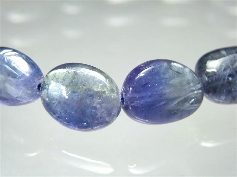 くっきりバイカラーで虹入り 5A バイカラータンザナイト タンブル型ブレスレット 10-12mm×8mm×18珠 見る角度により色彩が変わる美しい青紫 コスパ最強