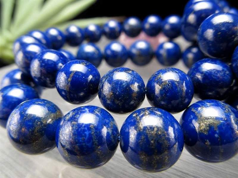 超お買い得価格 パイライト多め AA+ ラピスラズリ ブレスレット 9mm-9.5mm×21珠前後 青と金の絶妙なコントラス 幸運の象徴 幸運のお守り石 12月の誕生石