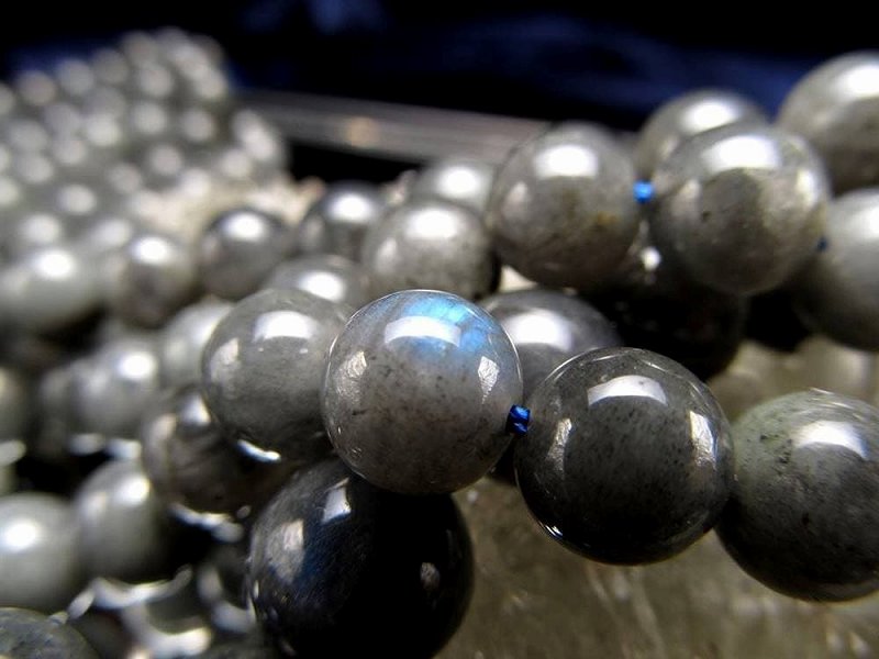 激安宣言 約10mm珠 ラブラドライト 一連 約37-39cm 輝くマルチカラーシラー 引き寄せパワーの石 マダガスカル産 geki-sak パワーストーン 天然石