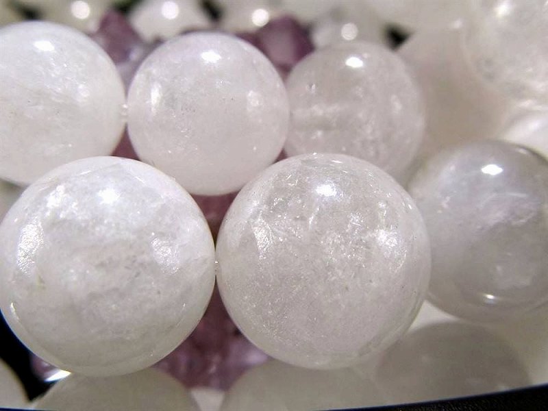 ミルキータイプ ダンビュライト ブレスレット 7.5mm-8mm×25珠前後 純白ダンビュライト 入手困難石 理性の石 心身の安定をもたらす メキシコ産