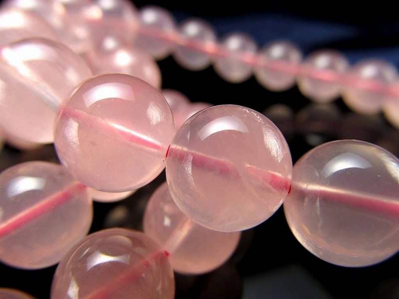AA+ ディープローズクォーツ ブレスレット 11.5mm-12mm×17珠前後 大人気 恋愛といえばの定番石 透明感ある艶々ミルキーピンク 美と愛の女神の石