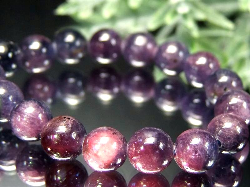 店頭展示中 神秘のバイカラー&カラーチェンジ パーティカラード・サファイア 蒼玉 ブレスレット 約6.5mm-7mm×28珠 ルビーとサファイアの華麗なる共演