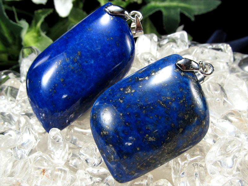 ぷっくりリーフ&マーキス型 4A ラピスラズリ ペンダントトップ 4g-6g 幸運の象徴 発色良好濃い目カラー アフガニスタン産