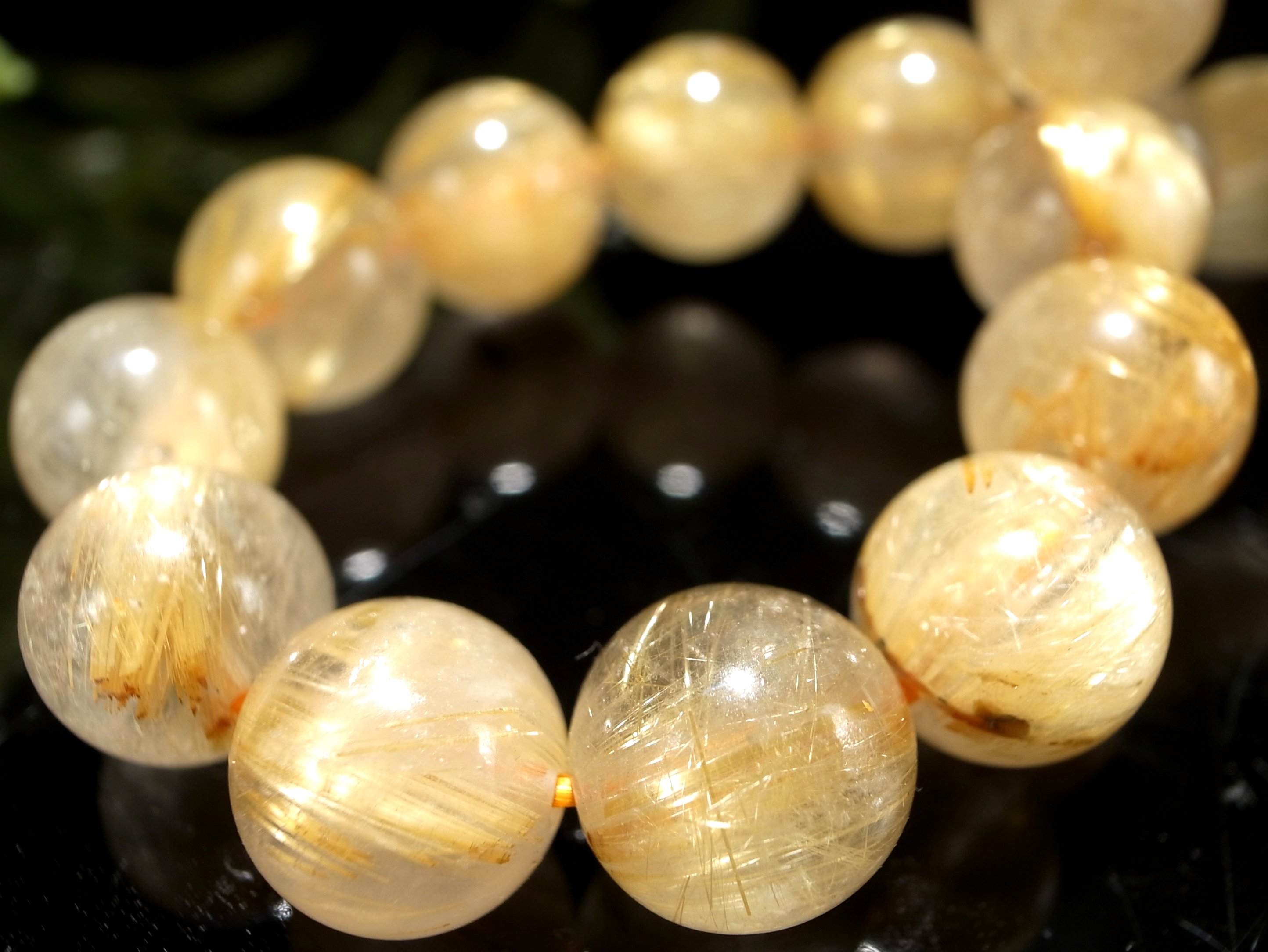 針多め！3A+ ゴールドルチルクォーツ ブレスレット 8.5mm-9mm×23珠 繊細針 ルチル際立つ透明感 金運の代表石 一点もの ブラジル産