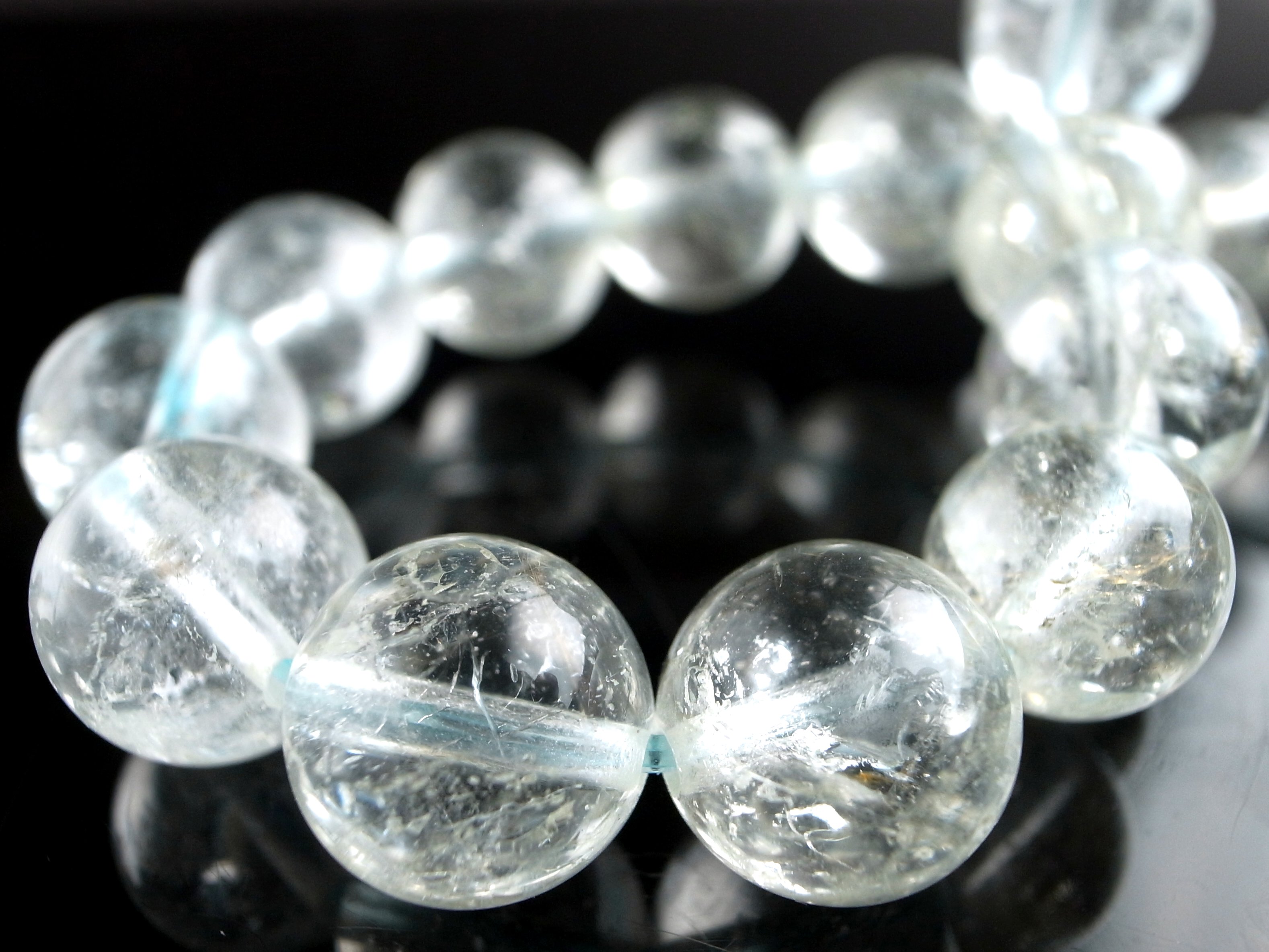 ハイクオリティ品質 透明感抜群！ ヒマラヤンベリル ブレスレット 9mm-9.5mm×22珠 クリアカラー 幸せ、若さ、富、喜び、勇気を象徴する