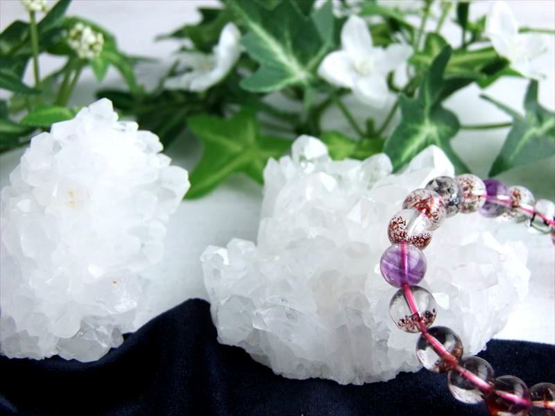 安心の結晶太め 3A 四川 水晶クラスター 1個売り 重さ20g-30g ギフトに最適 ブレス・アクセサリーにも安心して使える結晶太めで折れにくい 水晶 四川省産