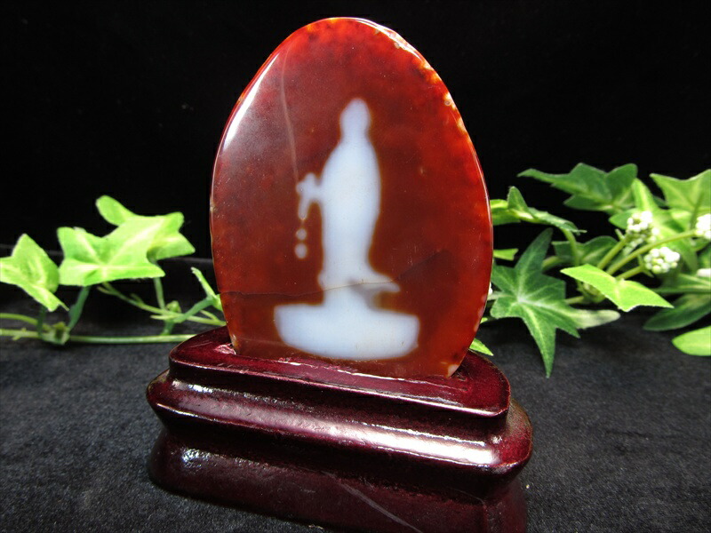 完全限定入荷 入荷頻度極少 赤瑪瑙原石スライス 観音紅天珠プレート置物 石サイズ縦約86.5mm×横幅約74mm 重さ約52g 1個売り