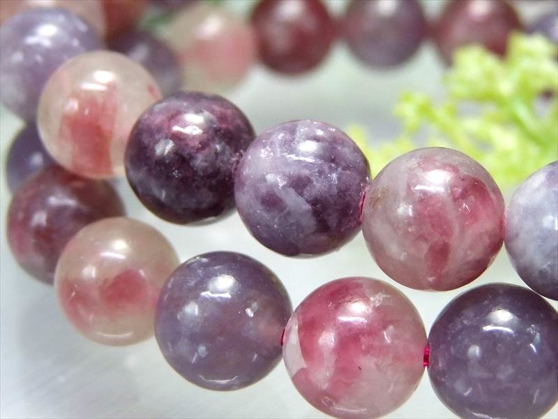 新種のペグマタイト ユニコーンストーン ブレスレット 約9.5mm-10mm×20珠前後 レピドライトやピンクトルマリン・スモーキークォーツの共生 マダガスカル産