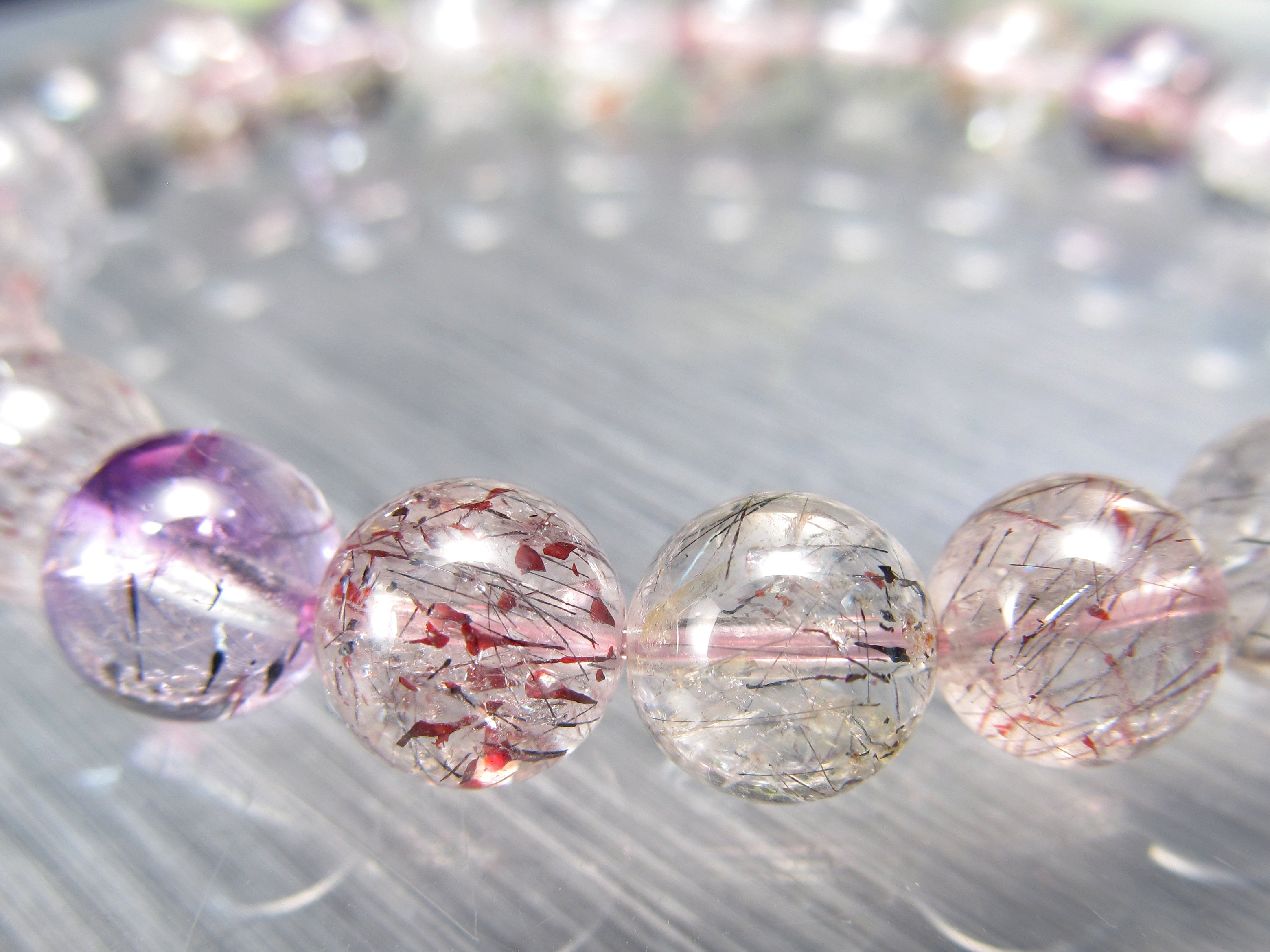 透明タイプ 4A スーパーセブン ブレスレット 8mm-8.5mm×23珠 7種類の石の要素が共鳴する パワーストーン 天然石 一点もの ブラジル産