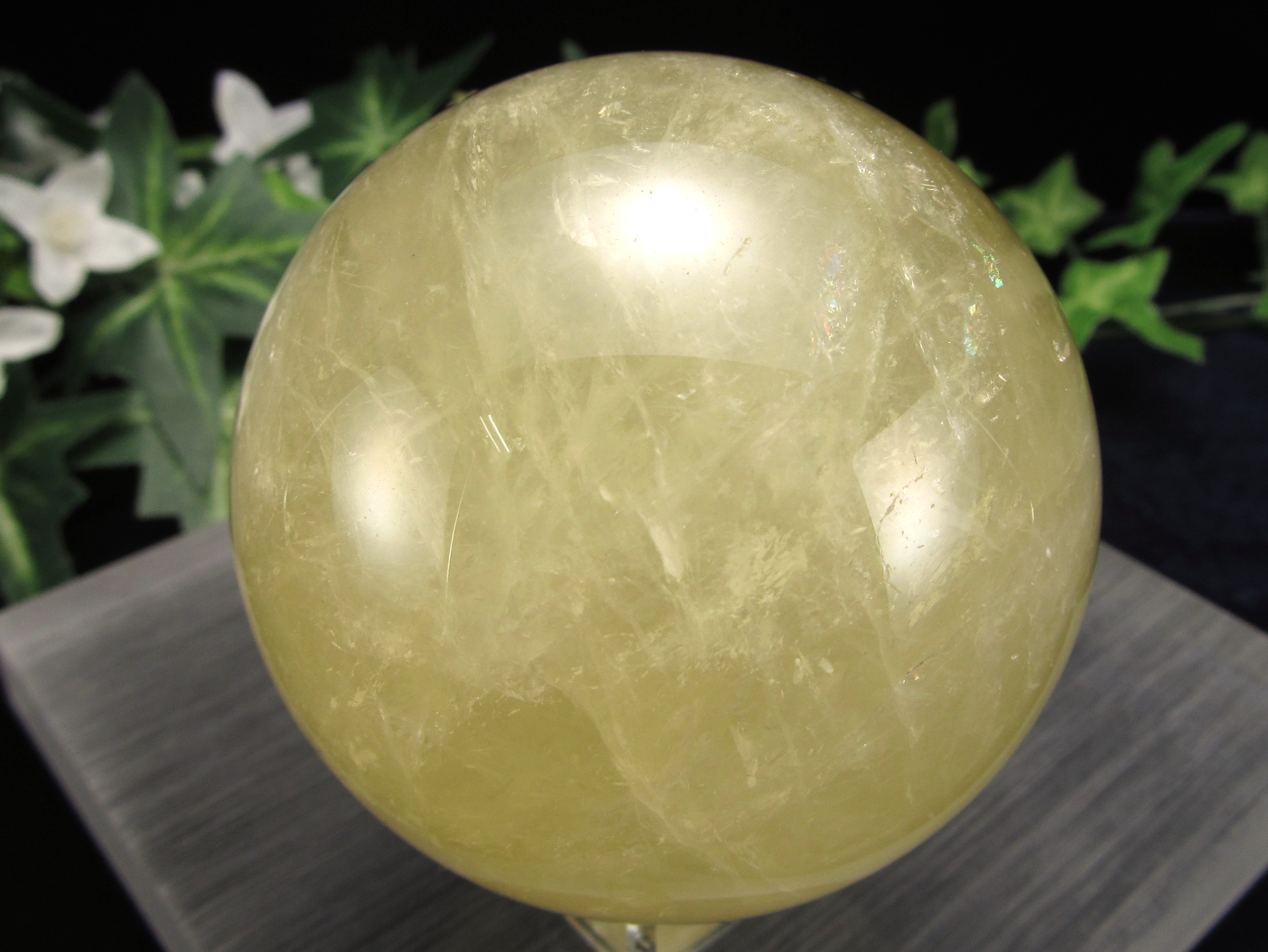 虹・六条スター入り ミルキー シトリン 丸玉 台座付 直径70mm 金運 財運 幸運 お守りにも ブラジル産