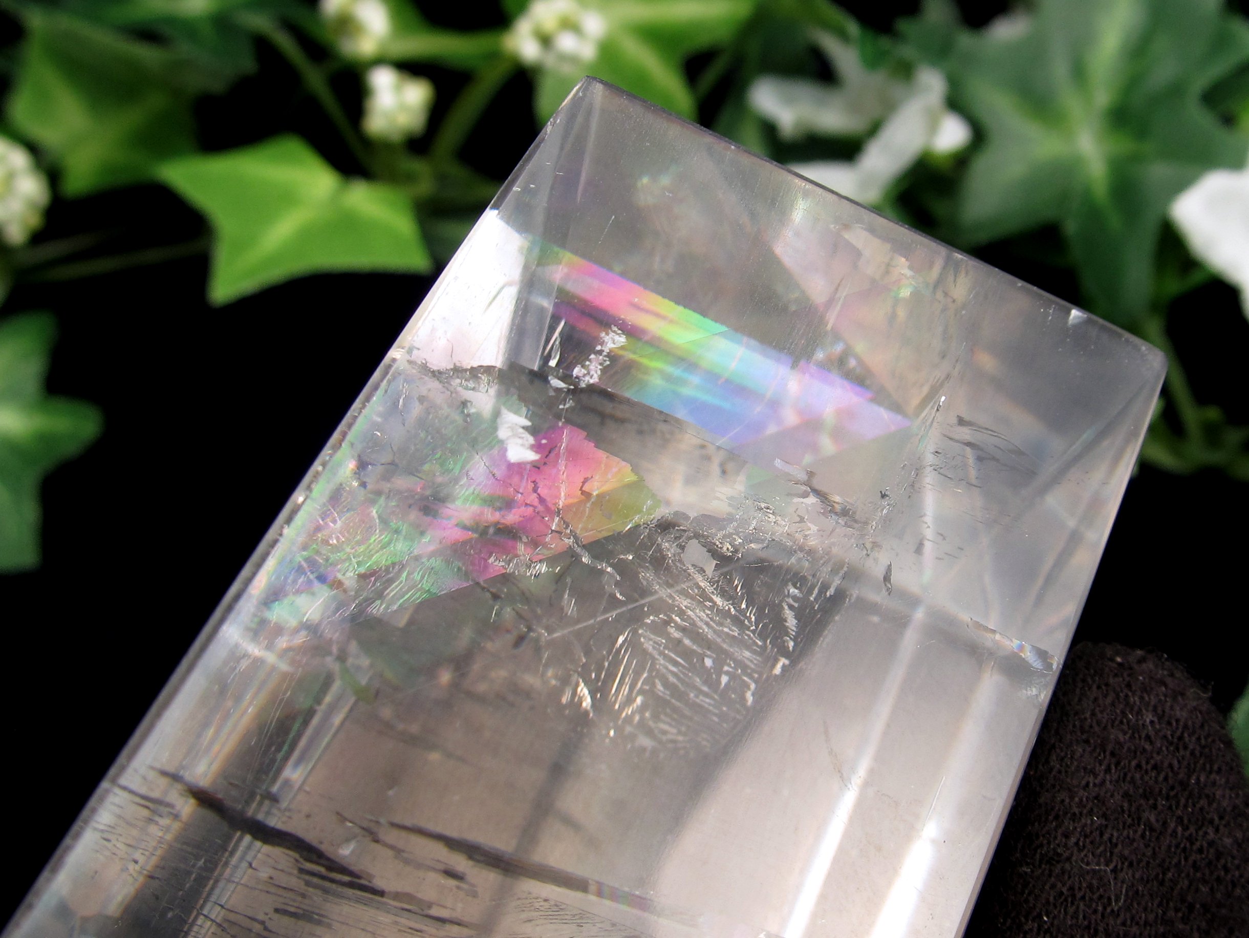 最高品質 究極の天然のプリズム オプティカルカルサイト 光学方解石 結晶ブロック 原石 重さ185g 透過する光が創り出す もう一つの世界