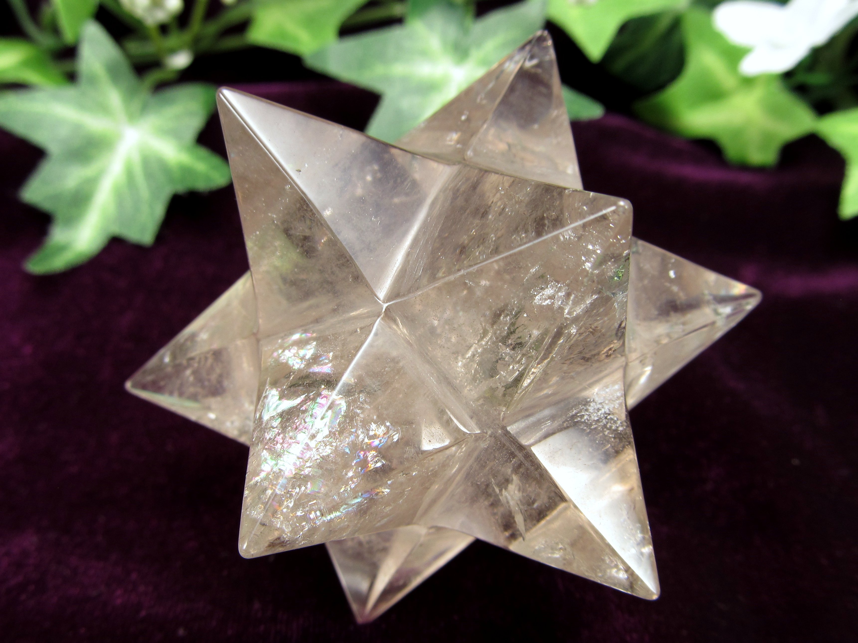 ルチル針・虹入り 超希少レムリアンシード贅沢使用 スモーキーレムリアン アステロイド 小星型12面体 置物 最大幅約65mm 重さ124.2g