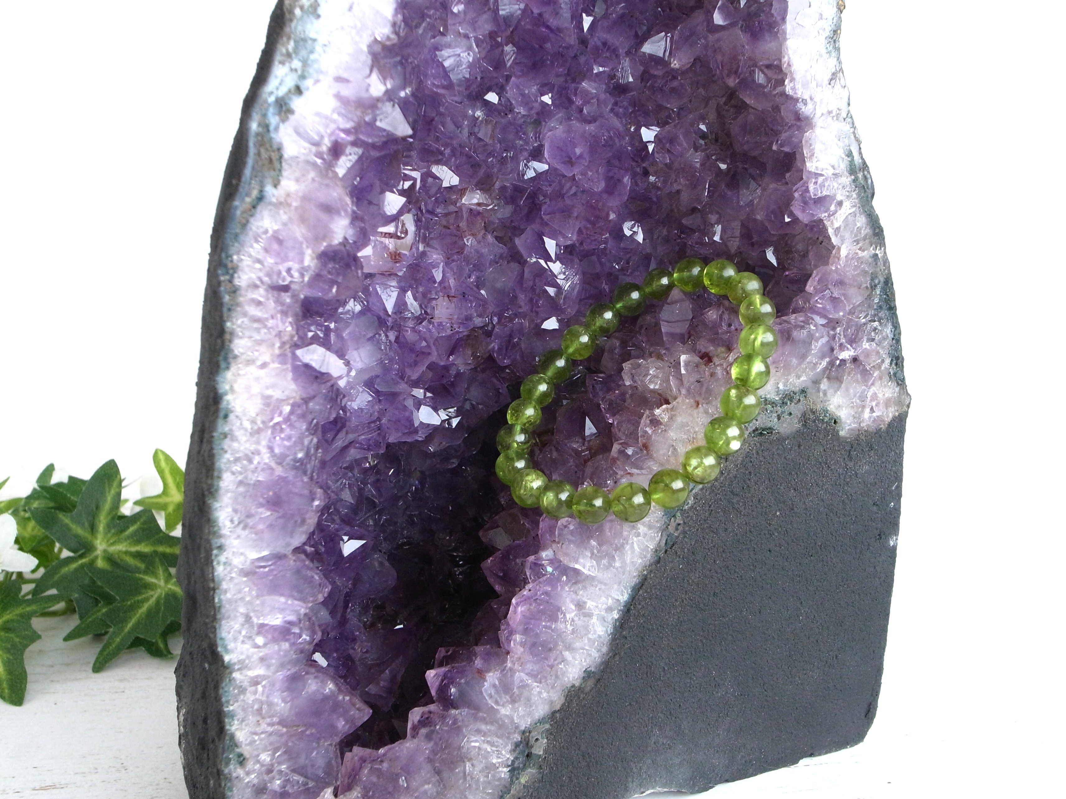 店頭展示中 大特価 どっしり安定型 アメジスト ドーム アメジストカペーラ 高さ 231mm 重さ 5364g 風水最強 家運や社運の上昇に 玄関インテリアとして人気