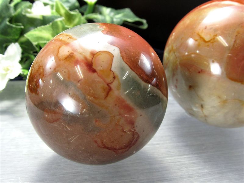 唯一無二の模様 ポリクロームジャスパー 丸玉 1個売り 直径54mm-56mm 芸術的な模様と色彩 母なる大地の癒やしと力 マダガスカル産 パワーストーン 天然石