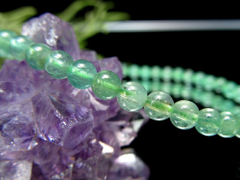 5A エメラルド 翠玉 ブレスレット 4mm×49珠 世界4大宝石 抜粋鑑別済み ザンビア産