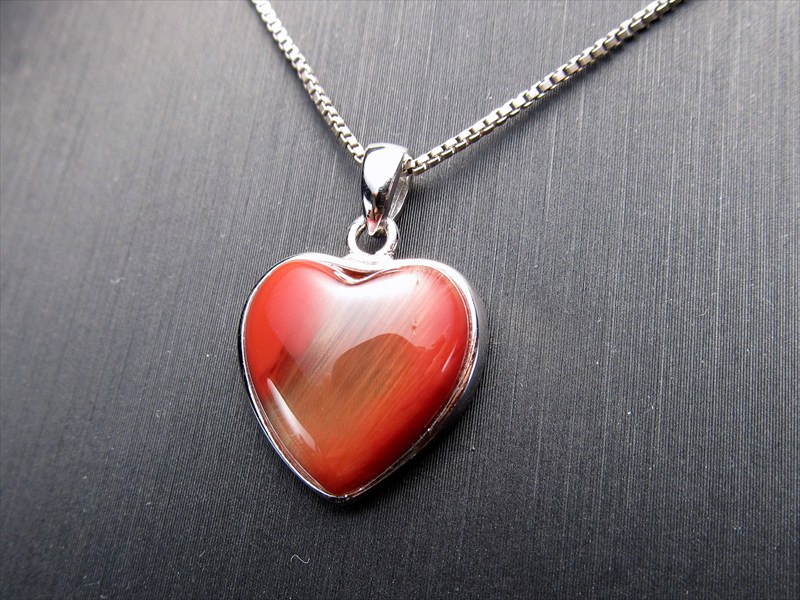 希少 アンデシン 枠あり ハート型 ペンダント トップ 幅約15mm×18mm 重さ2.5g SILVER925 1点物 本当の自分 に近づく変化を促す石 超透明