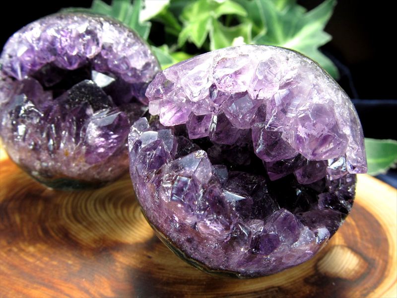 1個売り 笑口アメジスト 紫水晶 丸玉 重さ90g-100g 透明 愛の守護石 癒しと安らぎの石 ブラジル産 パワーストーン 天然石