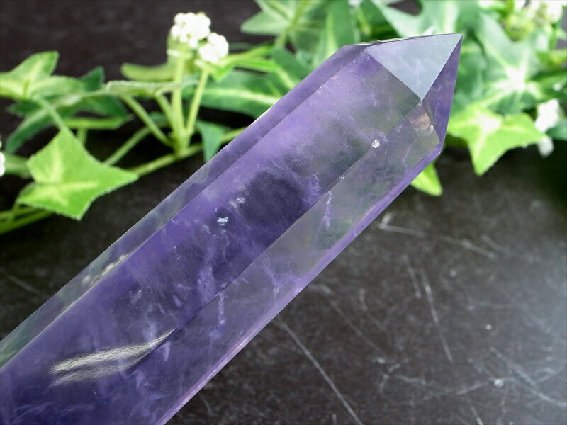 激レア パープルフローライト 蛍石 ポイント 高さ 126mm 重さ 141g パープルフローライト六角柱ポイント 超透明 未熟な部分を成長させてくれる石 ブラジル産