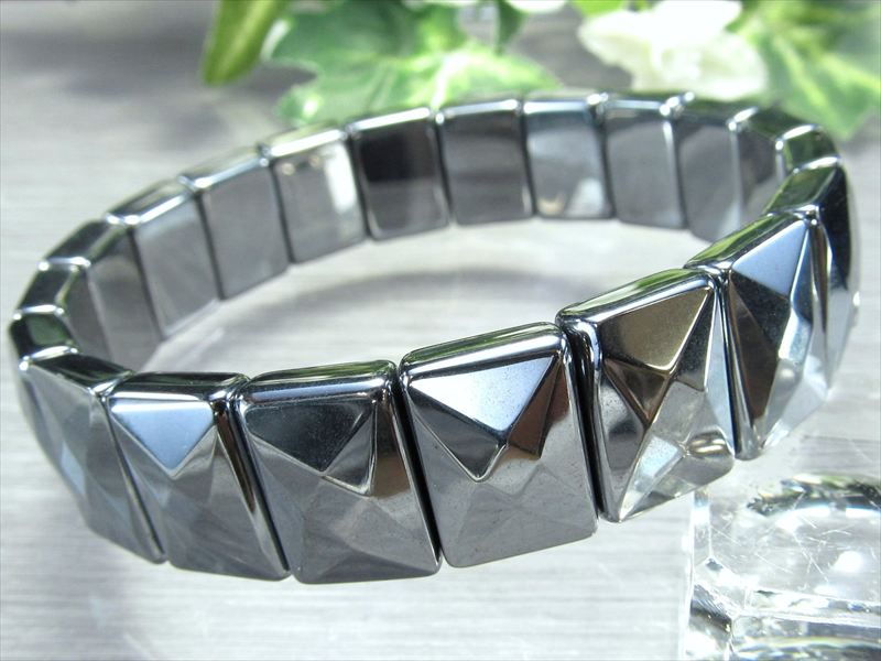 クロスカットタイプ テラヘルツ鉱石 バングルブレスレット 幅10mm×14mm×20珠前後 つやつや鏡面仕上げ 話題の高純度 テラヘルツ鉱石 2026年