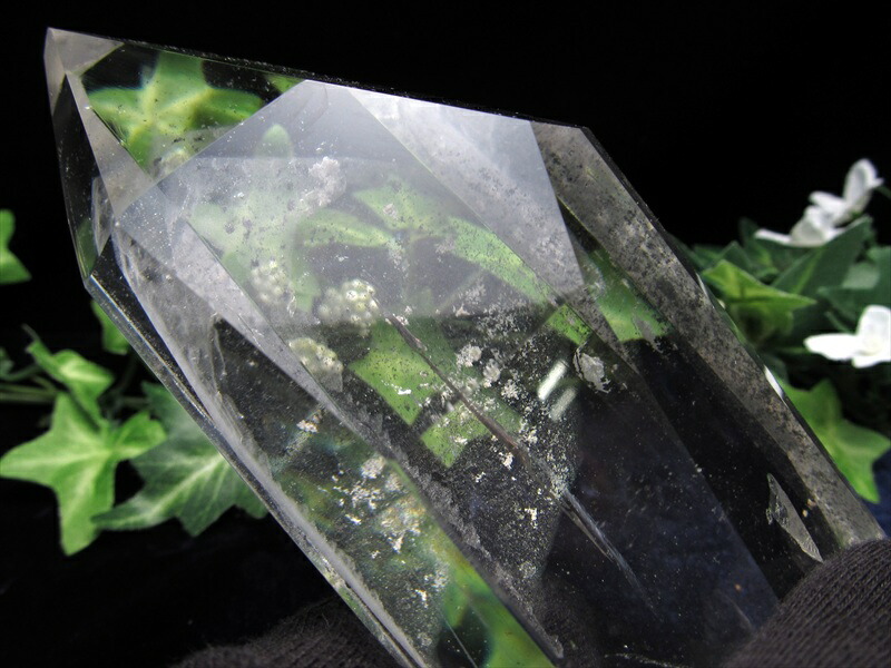 ギャランティーカード付き ガネーシュヒマール産 水晶 ポリッシュ ポイント 高さ約120mm 重量約422g 神に最も近い場所で採掘される特別な水晶