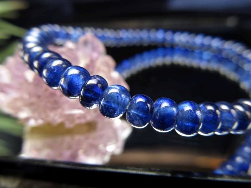 4A サファイア 丸ボタン ブレスレット 幅約4.5mm 良質なサファイアを厳選 艶々丸ボタン形状 深みのある上品で高貴なブルー 透明感抜群 ミャンマー産