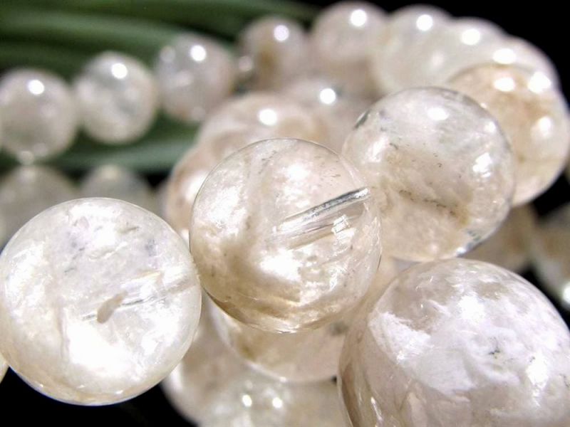 ミルキーアイボリー ホワイトセリサイトインクォーツ ブレスレット 9mm-9.5mm×21珠前後 ぬくもり感じる艶感 しっとり柔らかなセリサイト