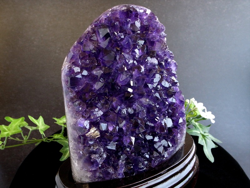 S級 深く透き通るパープル アメジスト クラスター 専用台座付 高さ194mm 重さ2078g 愛の守護石 紫水晶 1点物 ウルグアイ産 パワーストーン 天然石