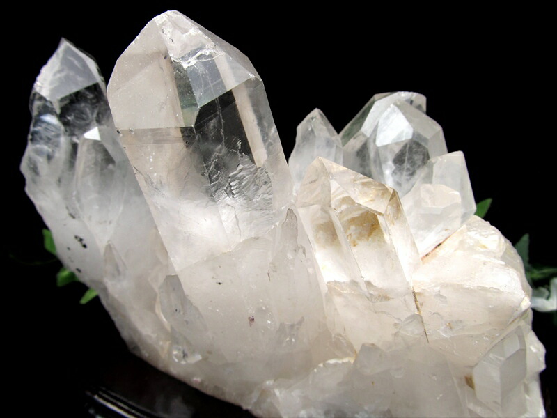 店頭展示中 大地が育んだ光の宇宙 ブラジル産 水晶 クラスター 専用木製台座付 最大幅約203mm 重さ1634g 最高級 浄化 清らかな力をもつ全能の石 一点物