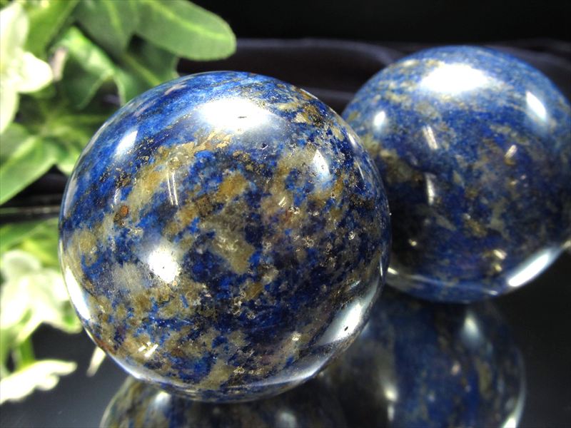 中サイズ ラピスラズリ 丸玉 直径約40mm前後 1個売り つやつや光沢のある紺色 邪気を払い幸運を呼び寄せる聖なる石 12月の誕生石 アフガニスタン産 ma-s