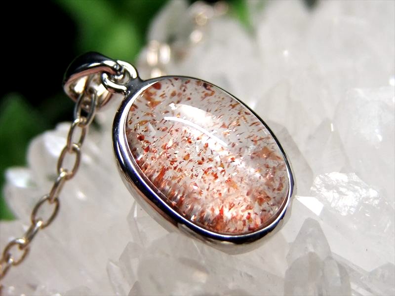 バイヤー厳選 5A ストロベリークォーツ ペンダントトップ 縦14mm 重さ3.3g 超透明 キラキラ鉱物 苺水晶 1点物 ブラジル産 パワーストーン 天然石