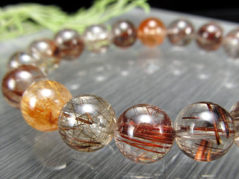 店頭展示中 3A+ MIXルチルクォーツ ブレスレット 約10mm-10.5mm×19珠 秋を閉じ込めた針の芸術品 高透明度×針バランス良好 財運・活力を呼ぶ守護石 一点もの