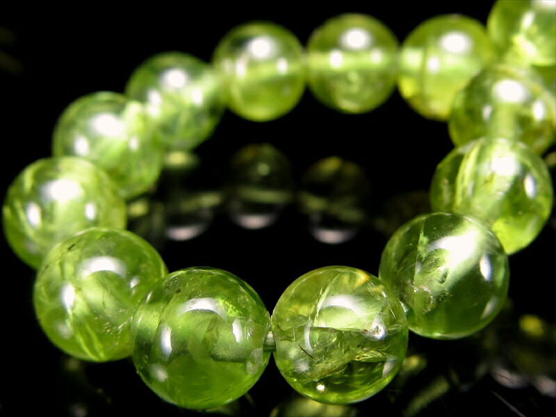 4A ペリドット かんらん石 ブレスレット 7mm×25珠 澄み切ったオリーブグリーン 女神ペレの涙 夫婦円満の石 8月誕生石 ミャンマー産 bl-p パワーストーン