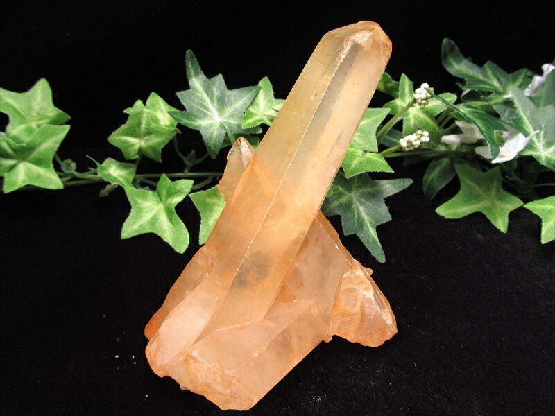 タンジェリン クォーツ クラスター 原石 高さ 118mm 重さ 175g 可愛らしいみかん水晶 疲労回復 知性や想像力を高める 蜜柑水晶 インテリア 一点もの