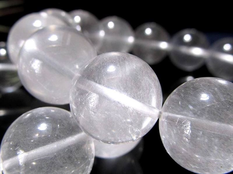 ふんわりと舞う白銀の針 ホワイトラビットヘアルチルクォーツ サゲニティック クォーツ ブレスレット 7mm-7.5mm×26珠前後 心身浄化と幸運招来の希少石
