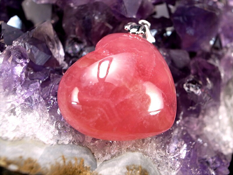 4A インカローズ ペンダントトップ ハート型 石サイズ縦約19mm 約6.8g 艶やかな薔薇色の輝き 優雅な縞模様と光沢感が織り成す美しい表情 恋愛成就・幸福の石