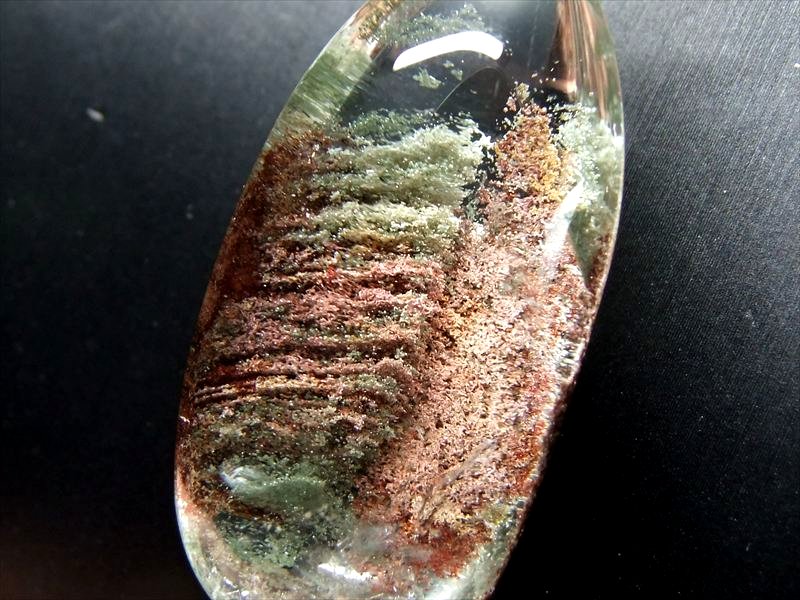 究極の龍神ファントム 5A 千層ガーデンクォーツ ペンダントトップ 縦約46mm 重さ約21.4g クリア水晶に映える庭園 健康・長寿と繁栄をもたらす 庭園水晶 1点物