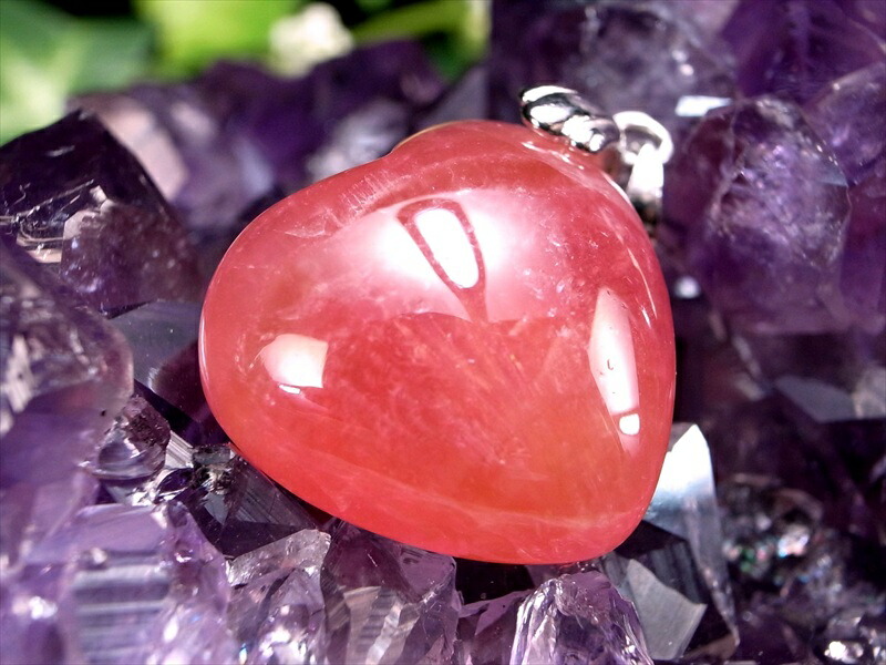 4A インカローズ ペンダントトップ ハート型 石サイズ縦約16mm 約5.1g 艶やかな薔薇色の輝き 優雅な縞模様と光沢感が織り成す美しい表情 恋愛成就・幸福の石