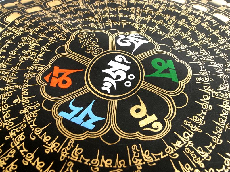 種子 しゅじ 曼荼羅 曼陀羅 図像 サイズ約35cm×35cm 僧侶・タンカ絵師による肉筆 手書きの精密画 タンカ チベット仏教 悟りの図像・仏教美術 100%木綿