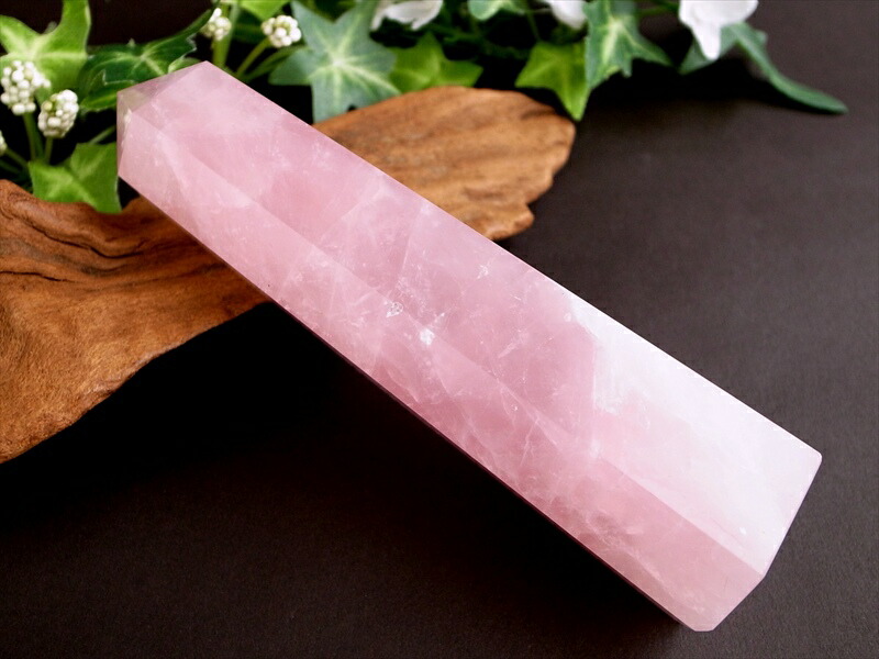 ディープ ローズクォーツ ポイント 巨大 六角柱 高さ140mm 重さ288g 濃いピンクの紅水晶ポイント ローズクォーツ 一点物 マダガスカル産 パワーストーン